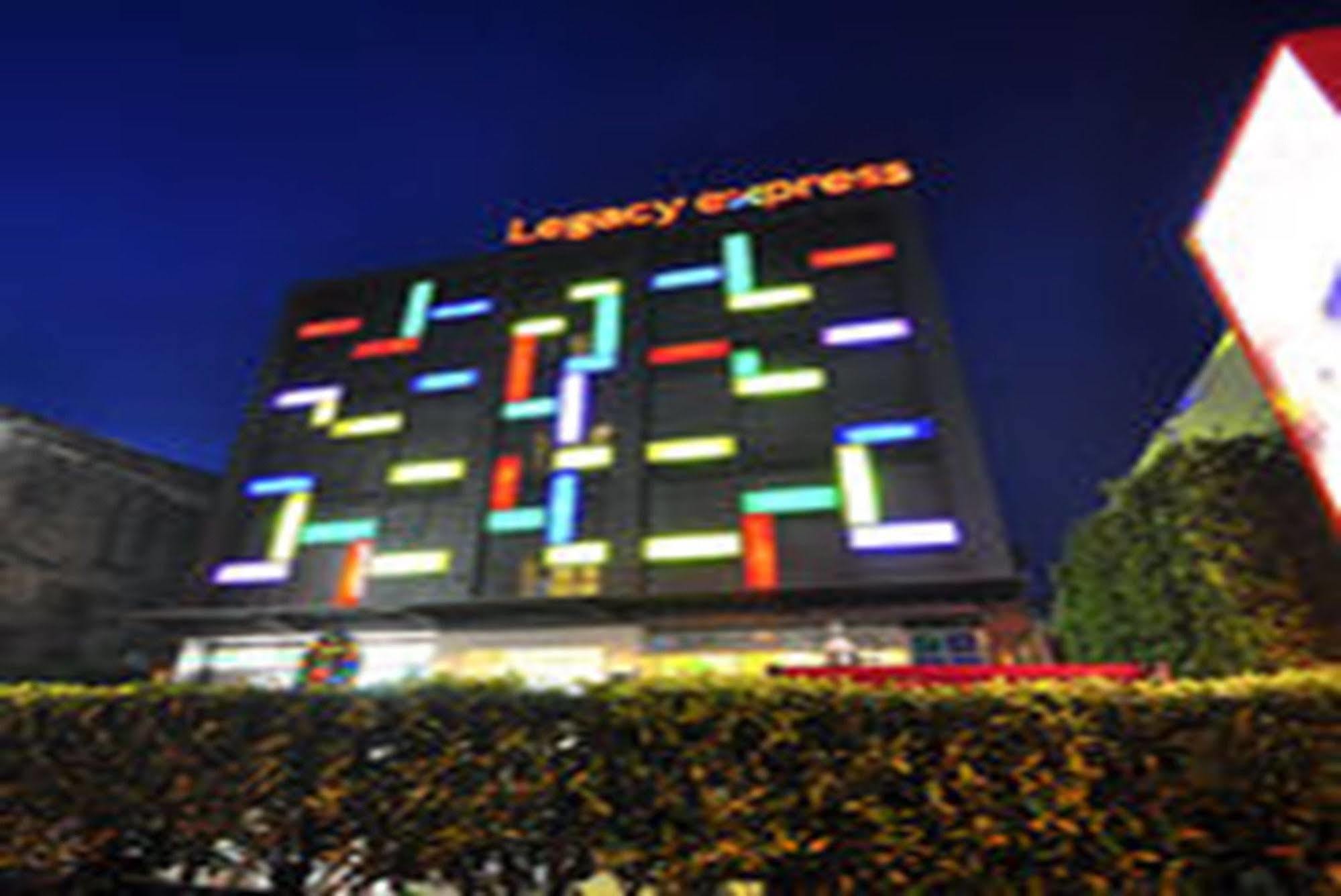 Legacy Hotel Bangkok Sukhumvit Ngoại thất bức ảnh